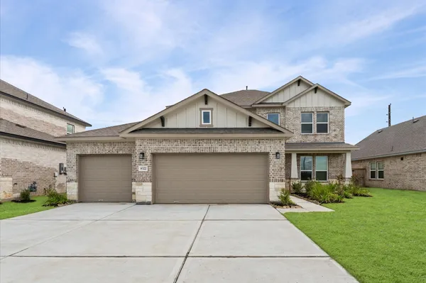 $409,900 | 8322 Amethyst Valley Lane, Angleton, TX 77515