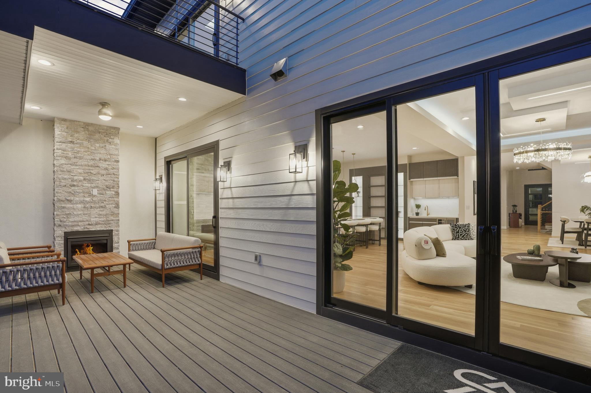 1805 Franklin Avenue McLean, VA 22101 - Photo 26 of 96 a living room with furniture