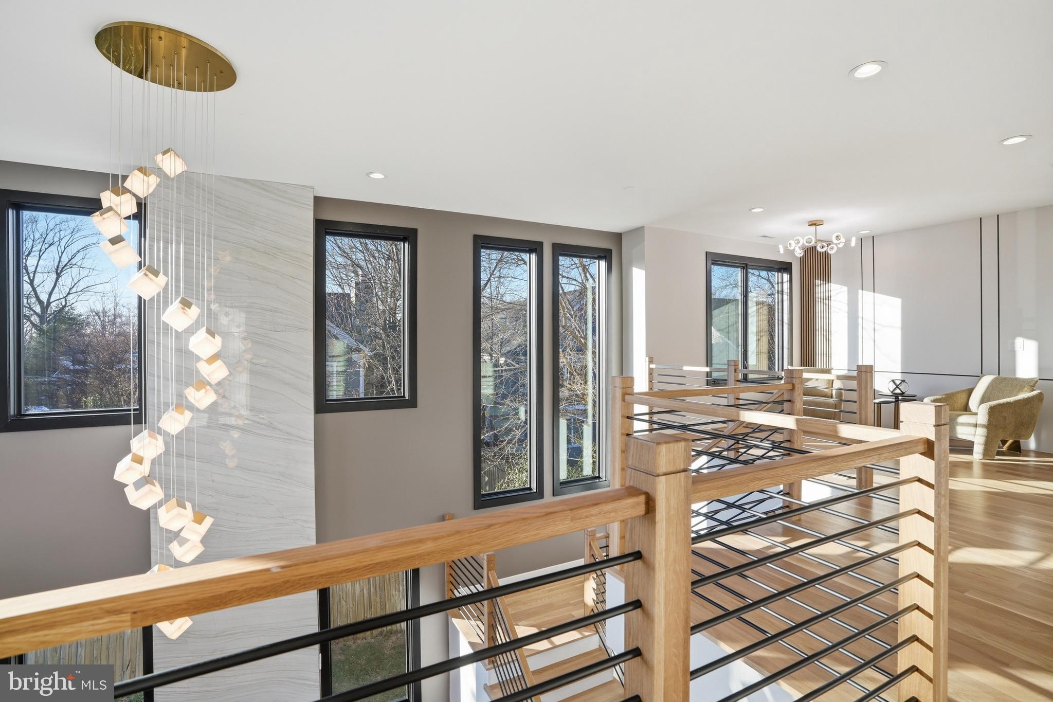 1805 Franklin Avenue McLean, VA 22101 - Photo 38 of 96 a view of a livingroom with furniture and window