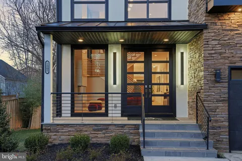 $2,995,000 | 1805 Franklin Avenue, McLean, VA 22101
