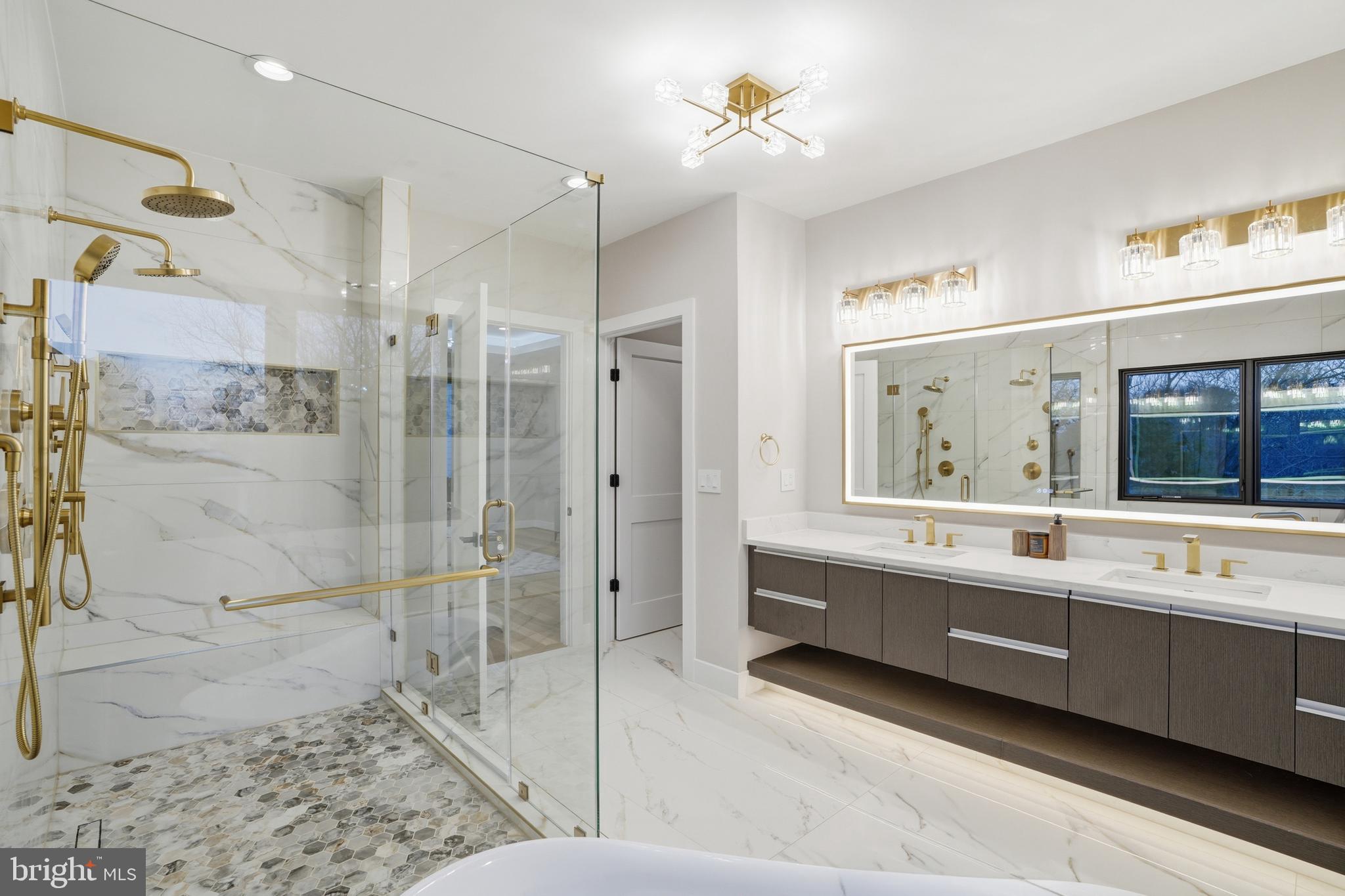 1805 Franklin Avenue McLean, VA 22101 - Photo 69 of 96