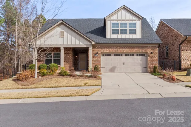 $2,795 | 3018 Portico Place, Tega Cay, SC 29708