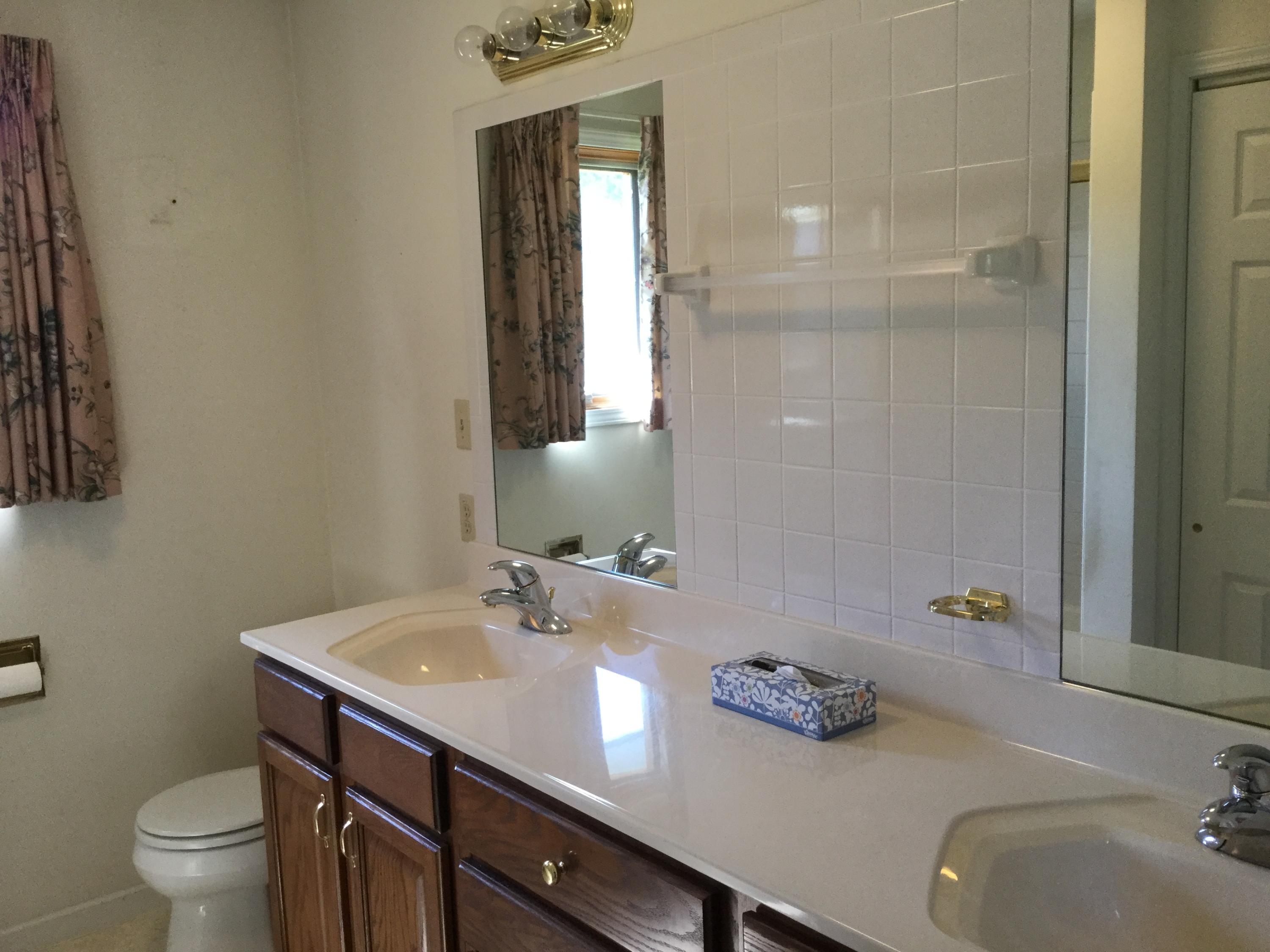1099 Little Valley Road Blaine, TN 37709 - Photo 14 of 22 Dual Sinks