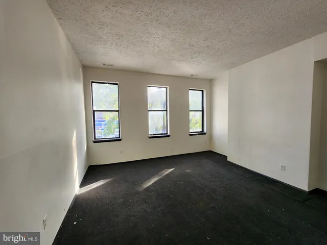 $100,000 | 328 North Paca Street, Baltimore, MD 21201