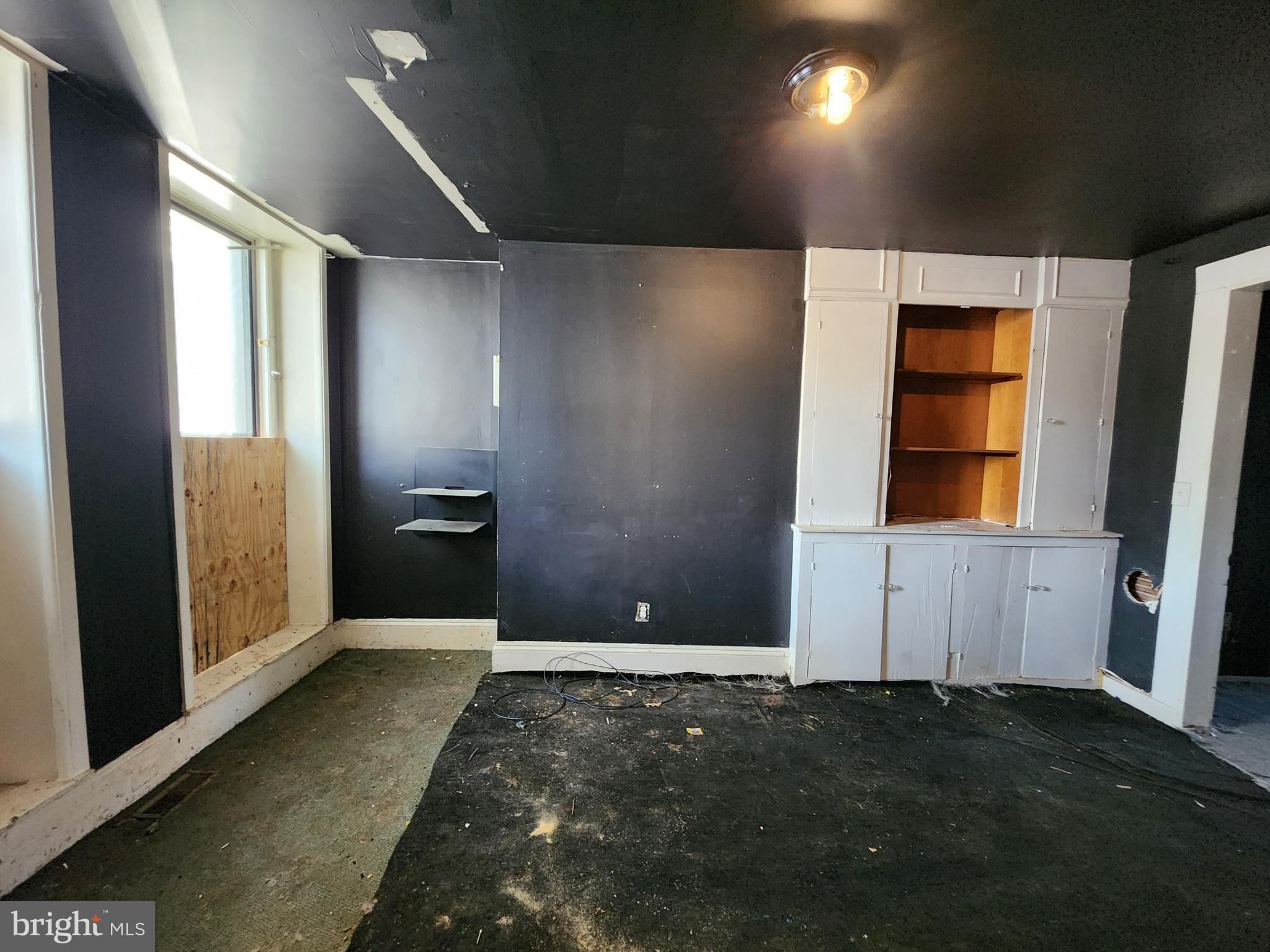 328 North Paca Street Baltimore, MD 21201 - Photo 4 of 32