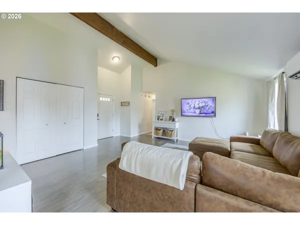 $412,000 | 1530 Dola Street, Eugene, OR 97402