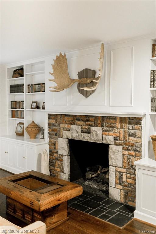 920 East Long Lake Road Bloomfield Hills, MI 48304 - Photo 22 of 47