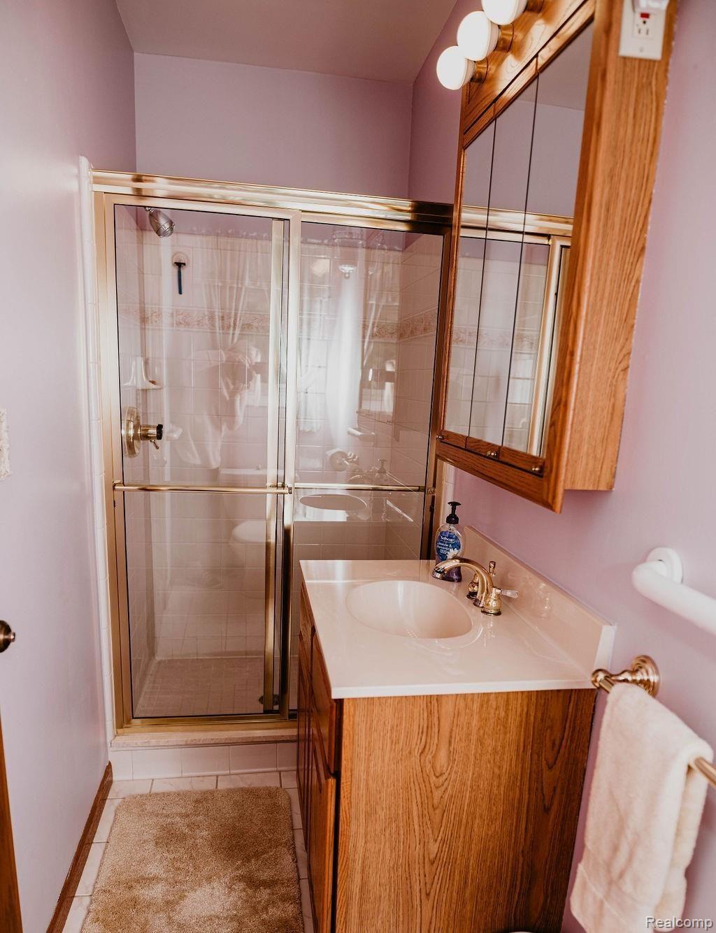 2074 Farnsworth Road Lapeer, MI 48446 - Photo 21 of 40 HNP_1891.jpg