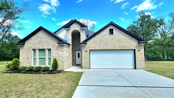 $364,000 | 113 County Road 645, Kenefick, TX 77535