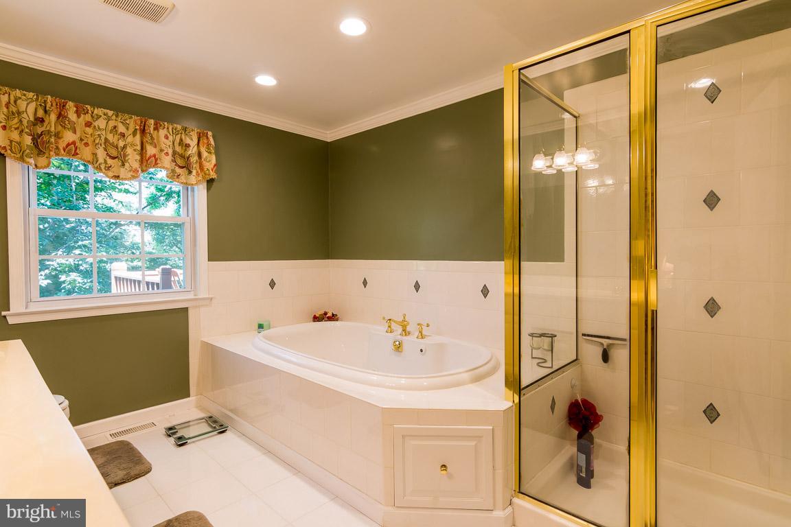 4540 Ambermill Road Baltimore, MD 21236 - Photo 14 of 30 Master Bath = Separate Tub & Showere