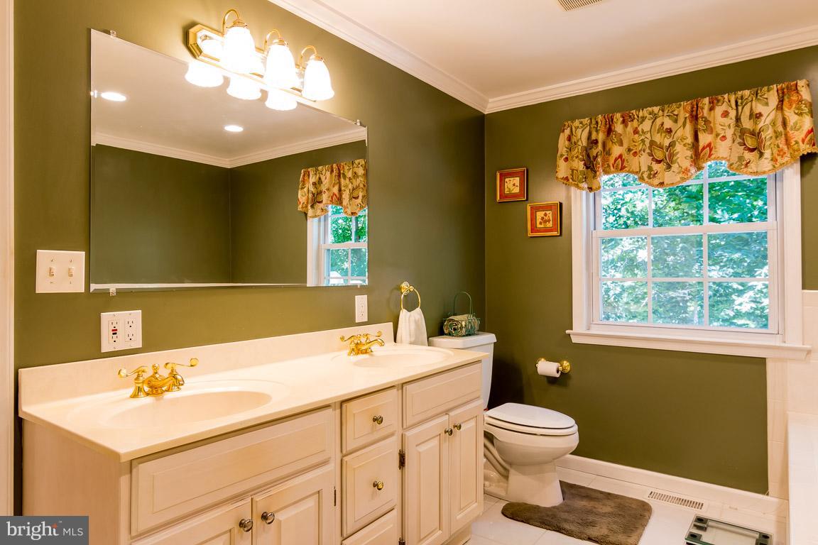 4540 Ambermill Road Baltimore, MD 21236 - Photo 15 of 30 Master Bath w. double sink