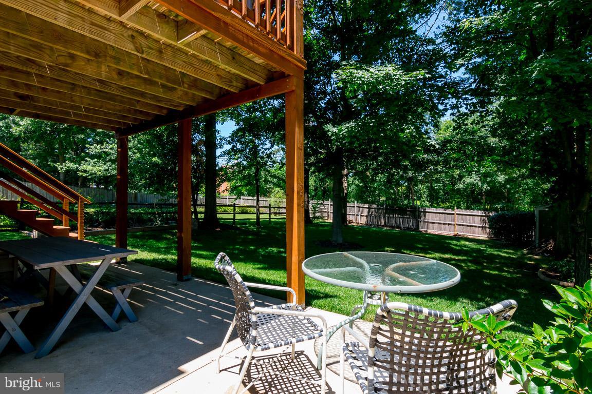 4540 Ambermill Road Baltimore, MD 21236 - Photo 27 of 30 Patio area
