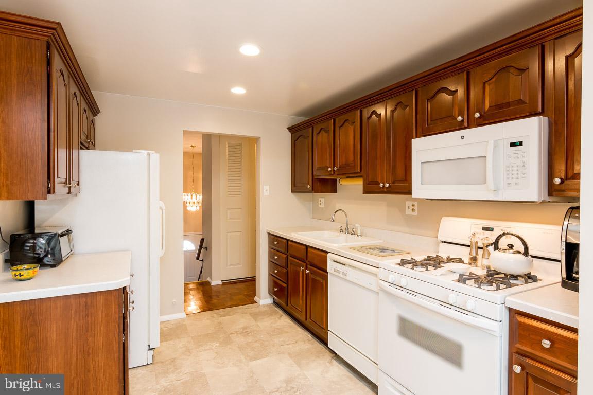 4540 Ambermill Road Baltimore, MD 21236 - Photo 8 of 30 Kitchen w/ new vinyl flooring