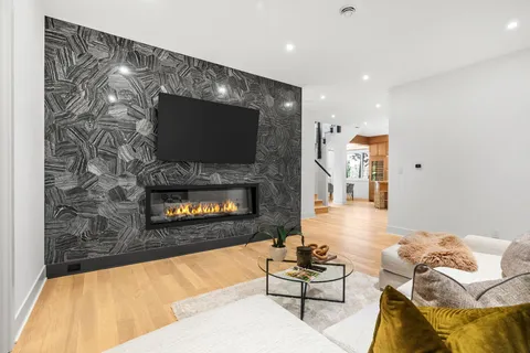 $3,950,000 | 305 North Shore Drive West, Minnetrista, MN 55364