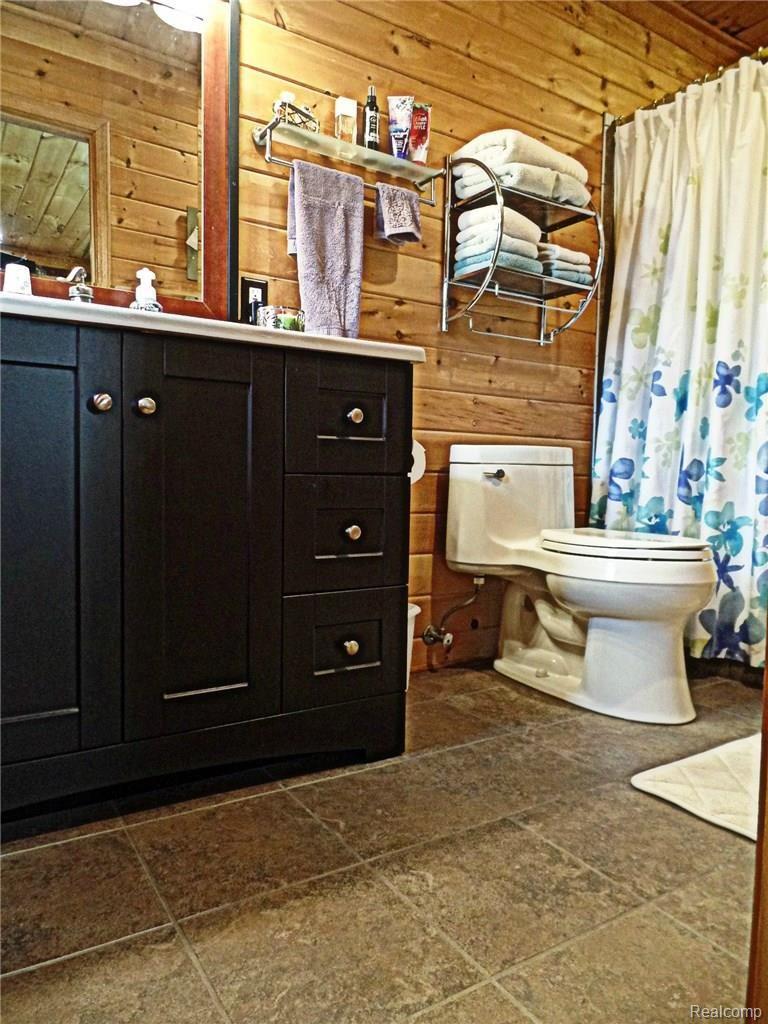 10030 Elms Road Montrose, MI 48457 - Photo 20 of 36 SAM_1309.JPG