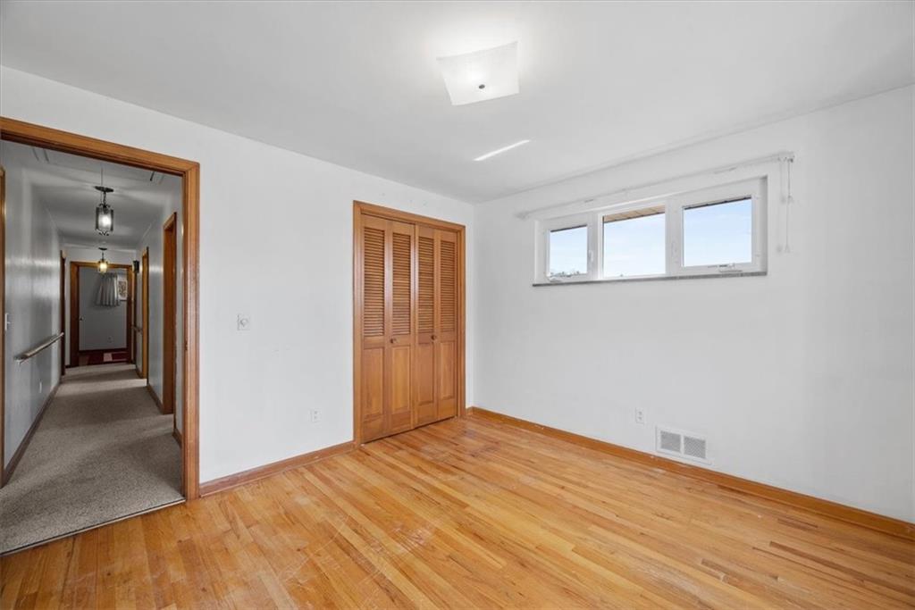 1525 Powers Run Road Pittsburgh, PA 15238 - Photo 15 of 38 Gallery Image 15