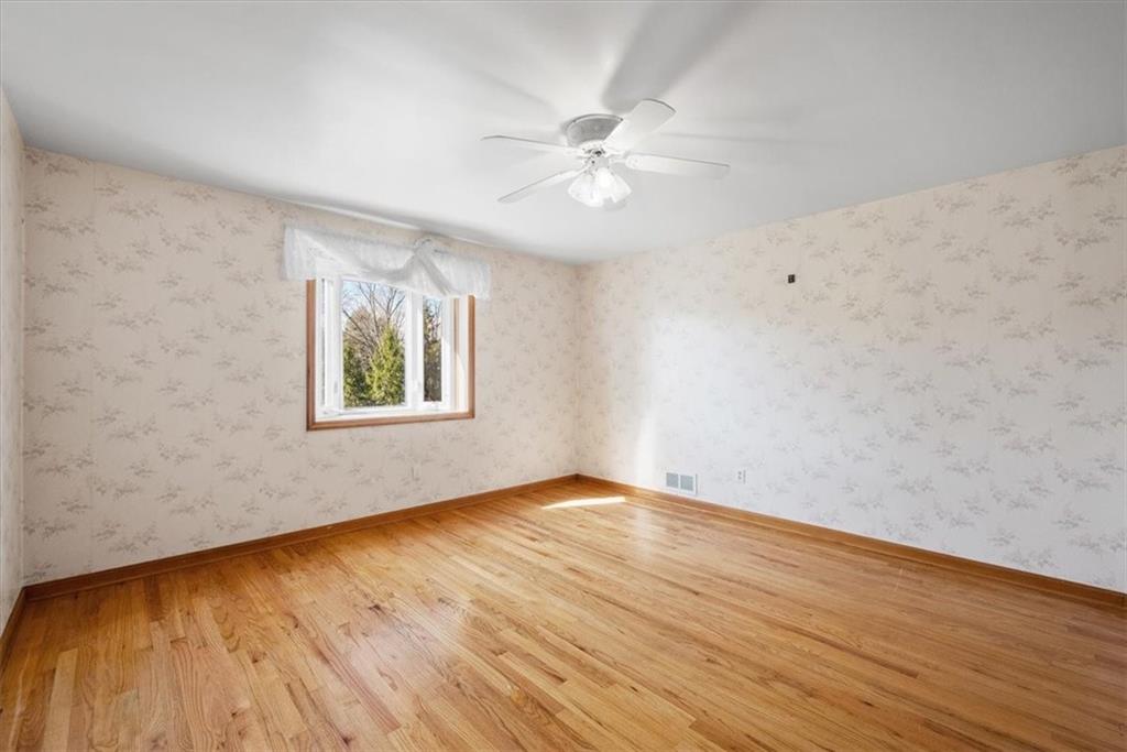 1525 Powers Run Road Pittsburgh, PA 15238 - Photo 16 of 38 Gallery Image 16