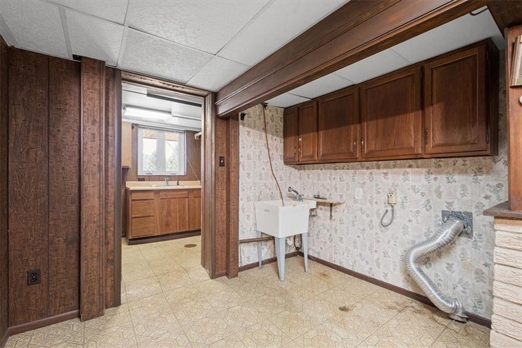 1525 Powers Run Road Pittsburgh, PA 15238 - Photo 26 of 38 Gallery Image 26