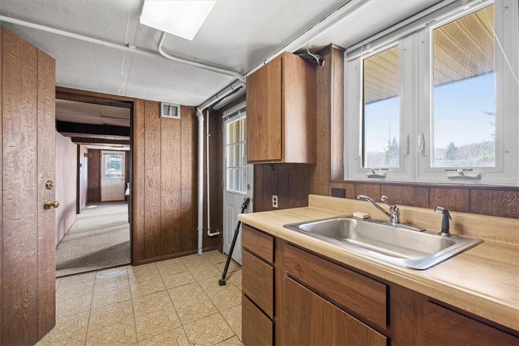 1525 Powers Run Road Pittsburgh, PA 15238 - Photo 27 of 38 Gallery Image 27