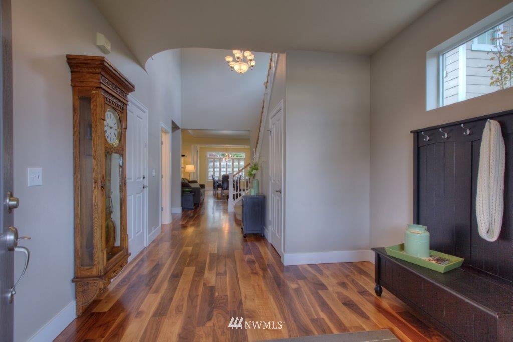 16449 Southeast 166th Terrace Renton, WA 98058 - Photo 3 of 25