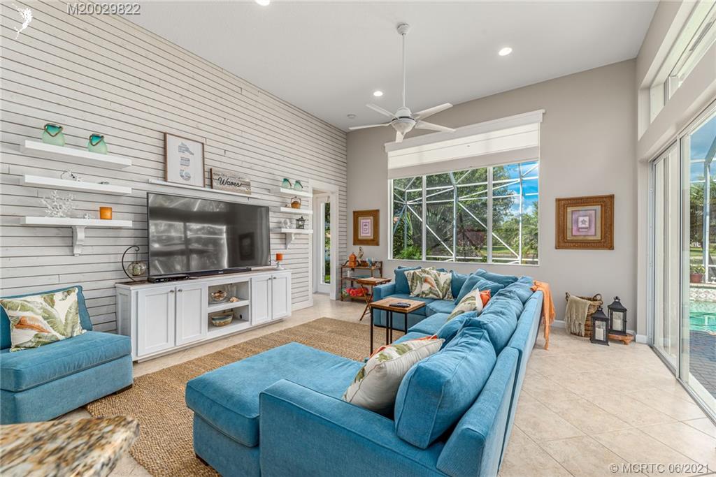 838 Southwest Blue Stem Way Stuart, FL 34997 - Photo 12 of 42 Gallery Image 12
