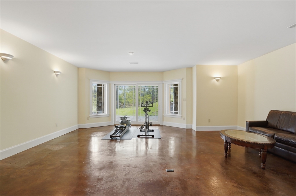 29 R Orchard Street Newbury, MA 01922 - Photo 29 of 37