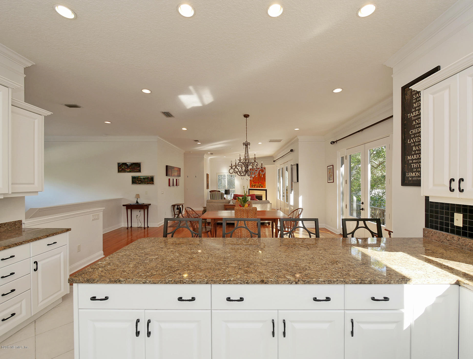 715 Seminole Road Atlantic Beach, FL 32233 - Photo 10 of 54 Pefect for Entertaining