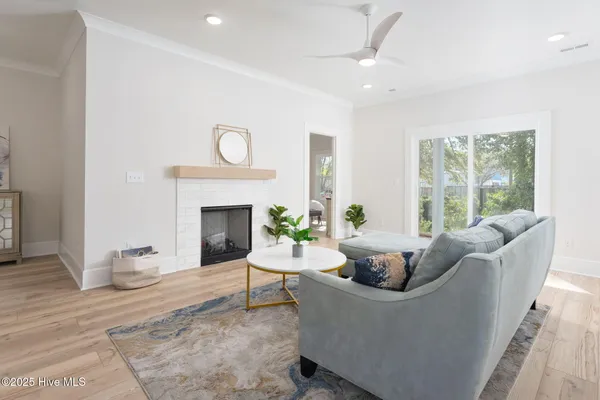 $3,800 | 110 Seagate Place, Wilmington, NC 28403