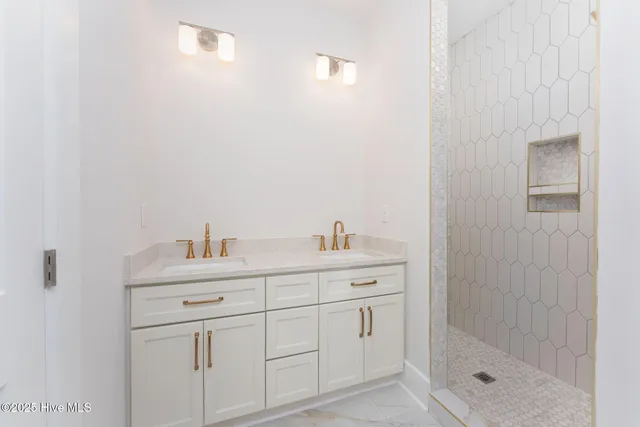 $3,200 | 112 Seagate Place, Wilmington, NC 28403