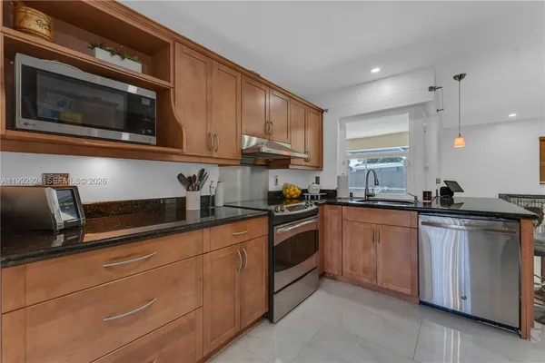$529,000 | 6924 Northwest 8th Court, Margate, FL 33063
