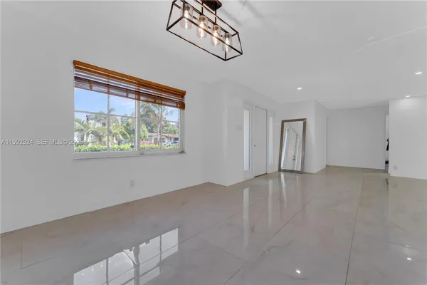 $529,000 | 6924 Northwest 8th Court, Margate, FL 33063