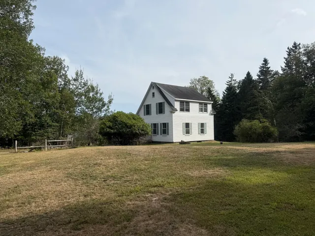 $325,000 | 102 South Burnt Cove Road, Stonington, ME 04681