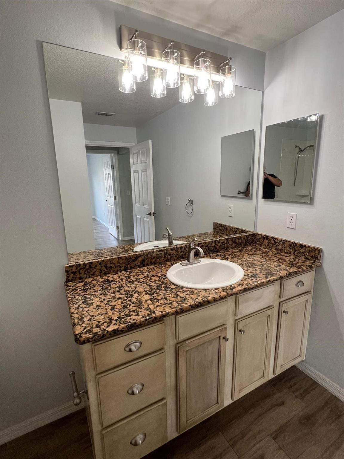 1589 Southeast Pomeroy Street Stuart, FL 34997 - Photo 5 of 26 Photo 5