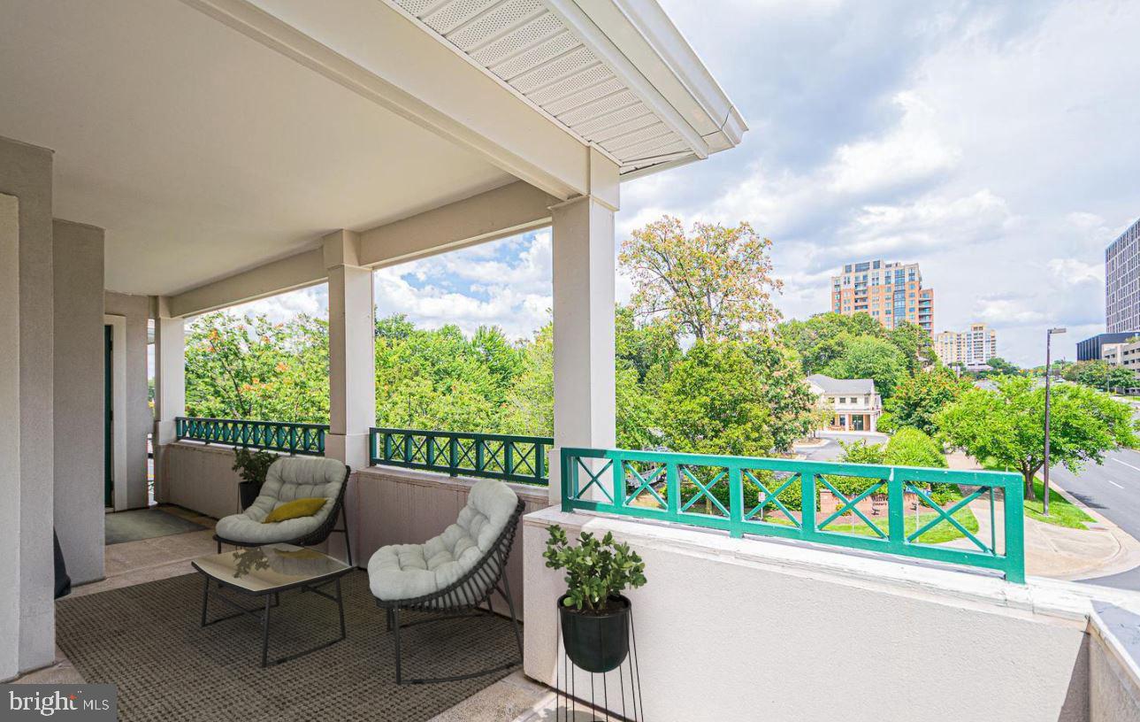 12001 Taliesin Place, Unit 33 Reston, VA 20190 - Photo 22 of 32 You can choose a tree or city view