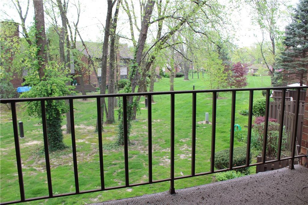 2129 Rome Drive, Unit B Indianapolis, IN 46228 - Photo 5 of 17 Gallery Image 5