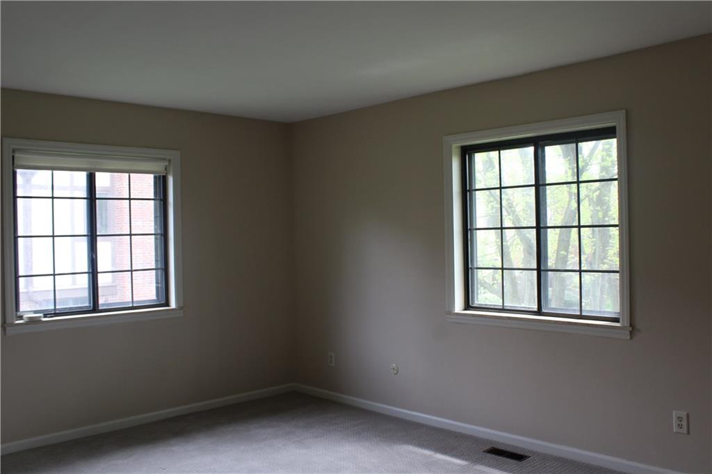 2129 Rome Drive, Unit B Indianapolis, IN 46228 - Photo 9 of 17 Gallery Image 9