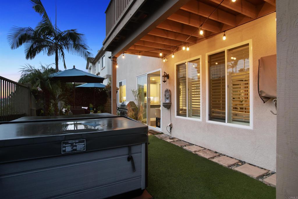 4183 Twilight Ridge San Diego, CA 92130 - Photo 46 of 46 a view of living room with furniture