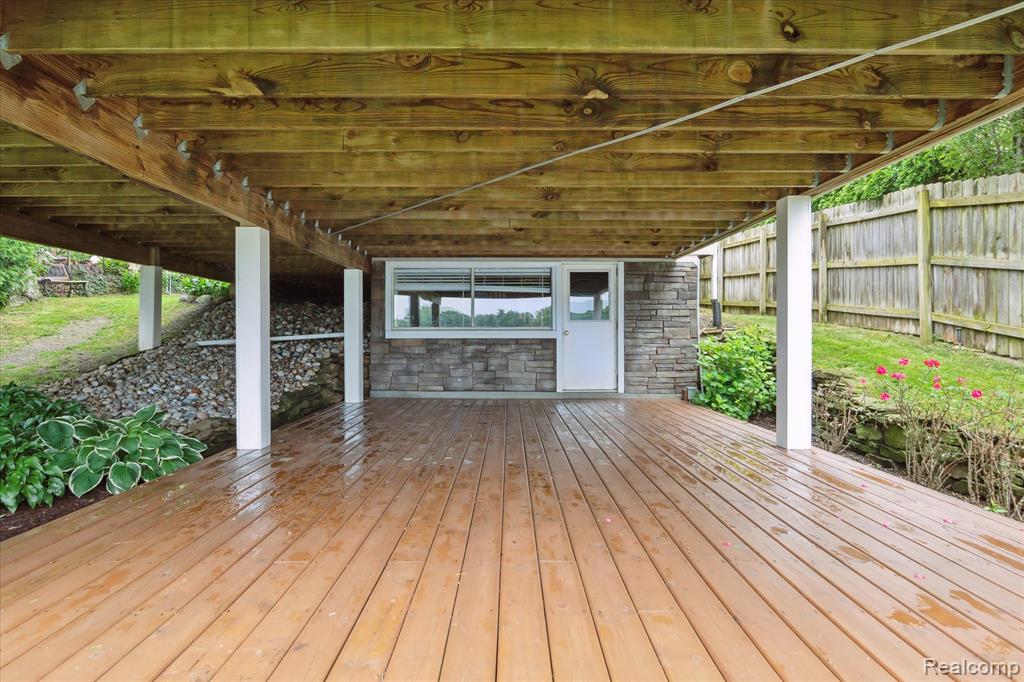 3330 Lexington Road Waterford, MI 48328 - Photo 11 of 47