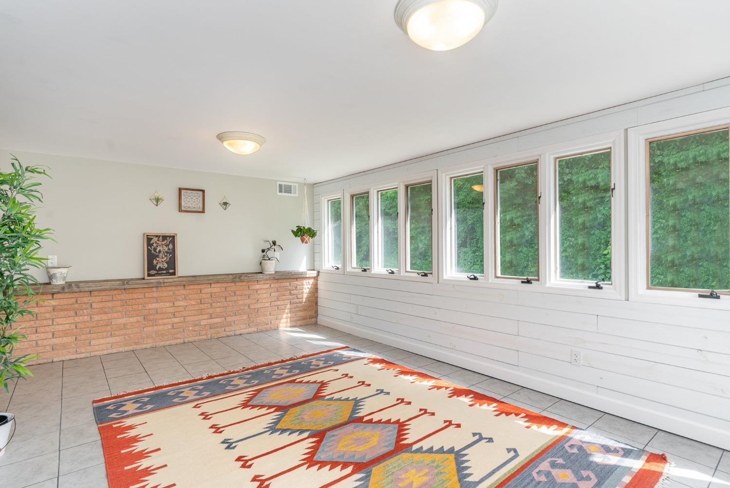 6629 Taylor Road Cincinnati, OH 45248 - Photo 17 of 21 Gallery Image 17
