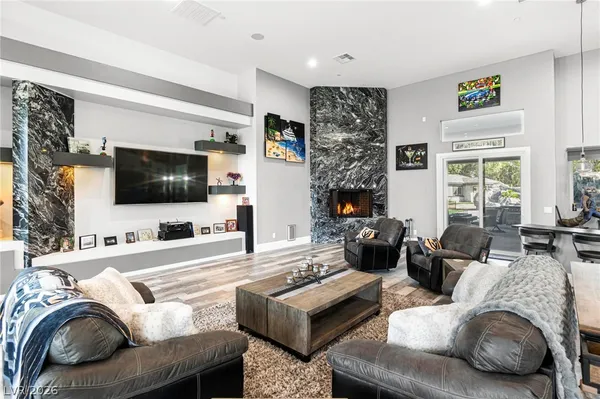 $5,100,000 | 6731 Via Provenza Avenue, Las Vegas, NV 89131