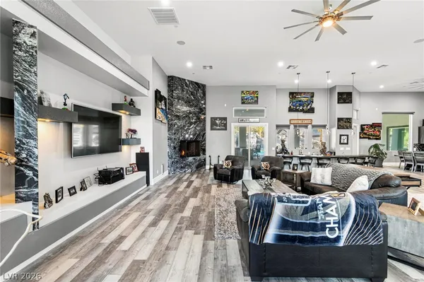 $5,100,000 | 6731 Via Provenza Avenue, Las Vegas, NV 89131