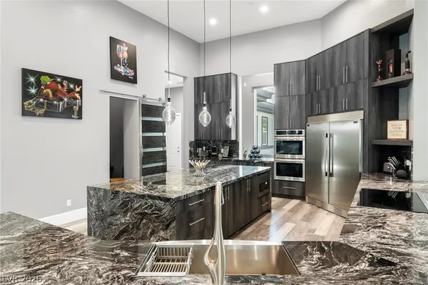 $5,100,000 | 6731 Via Provenza Avenue, Las Vegas, NV 89131