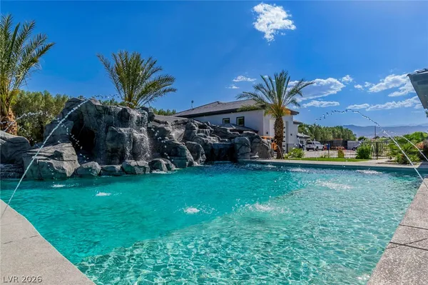 $5,100,000 | 6731 Via Provenza Avenue, Las Vegas, NV 89131