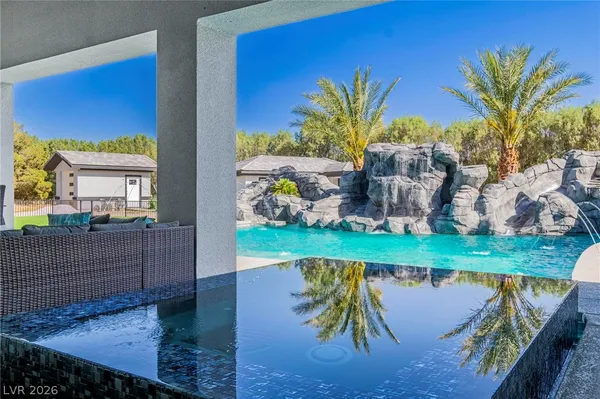 $5,100,000 | 6731 Via Provenza Avenue, Las Vegas, NV 89131