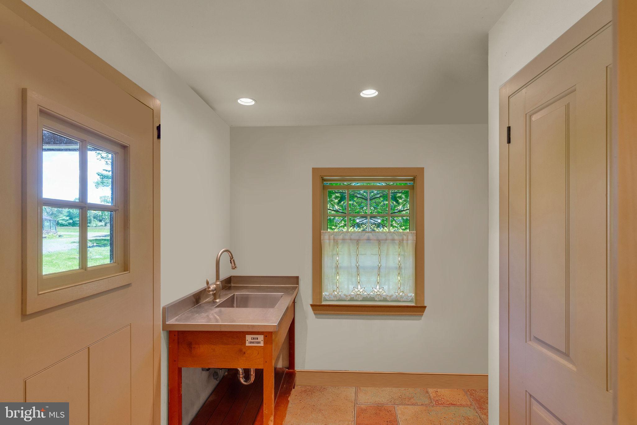 82 Tory Road Pipersville, PA 18947 - Photo 20 of 76 a room with a window and a table