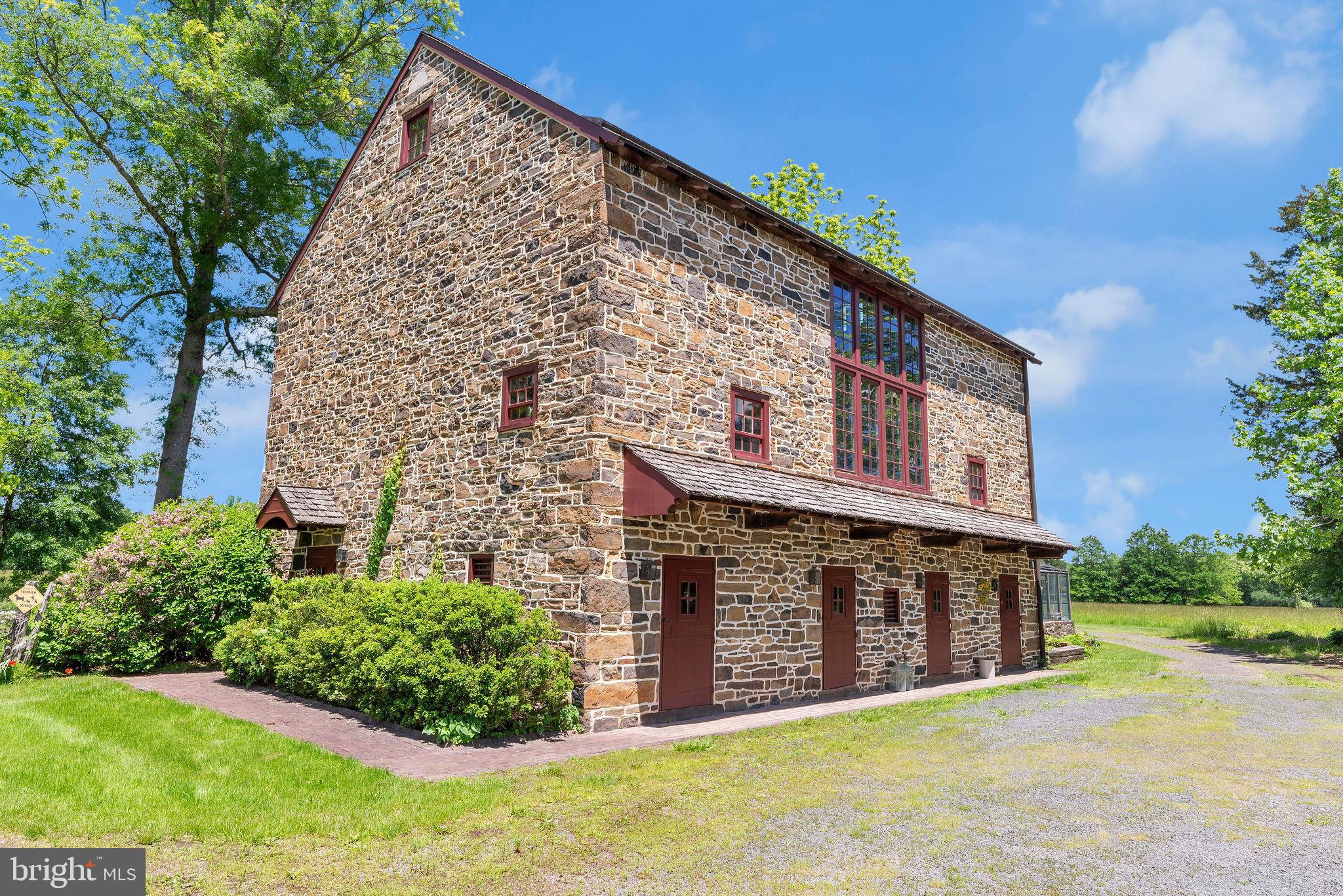 82 Tory Road Pipersville, PA 18947 - Photo 31 of 76 Converted Stone Barn