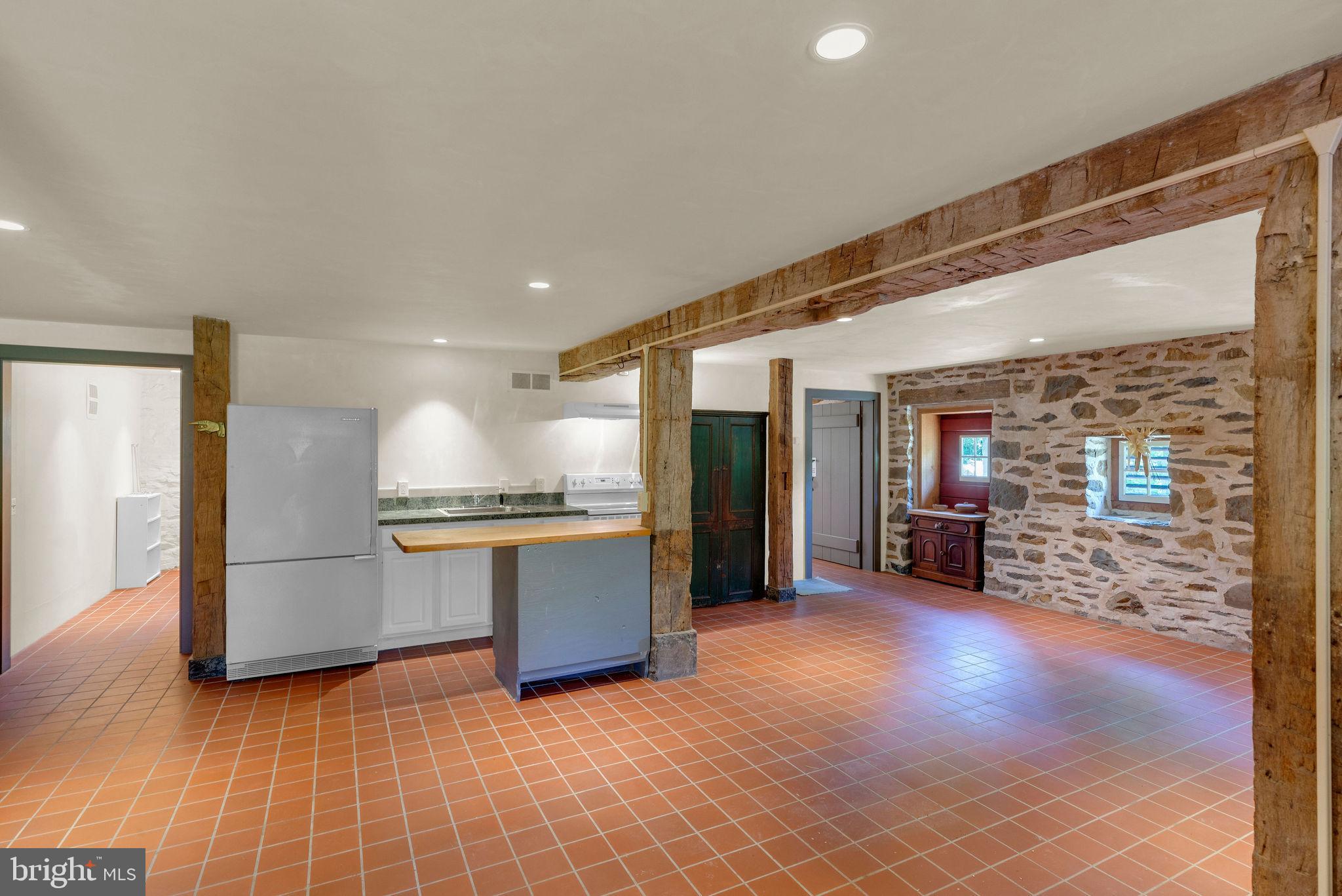 82 Tory Road Pipersville, PA 18947 - Photo 47 of 76 Barn - Lower Level toward kitchen