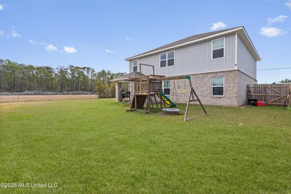 $345,900 | 8588 Palmetto Drive, Ocean Springs, MS 39564
