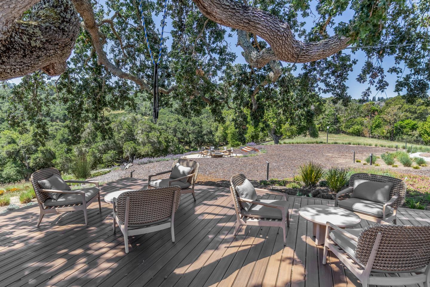 176 Harcross Road Woodside, CA 94061 - Photo 4 of 5