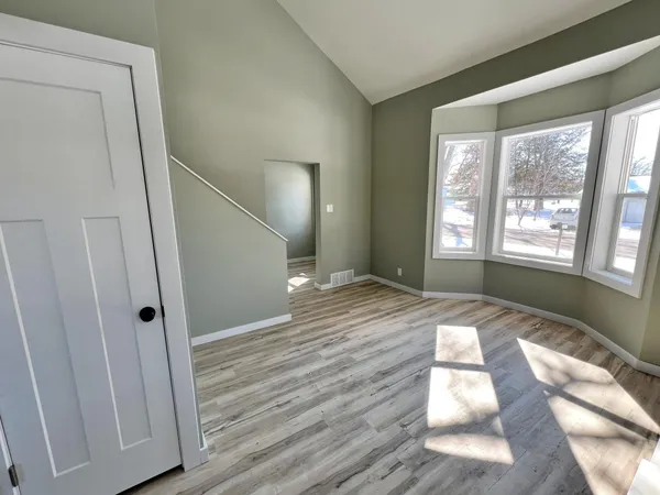 $189,900 | 409 Erie Avenue, Crosby, MN 56441
